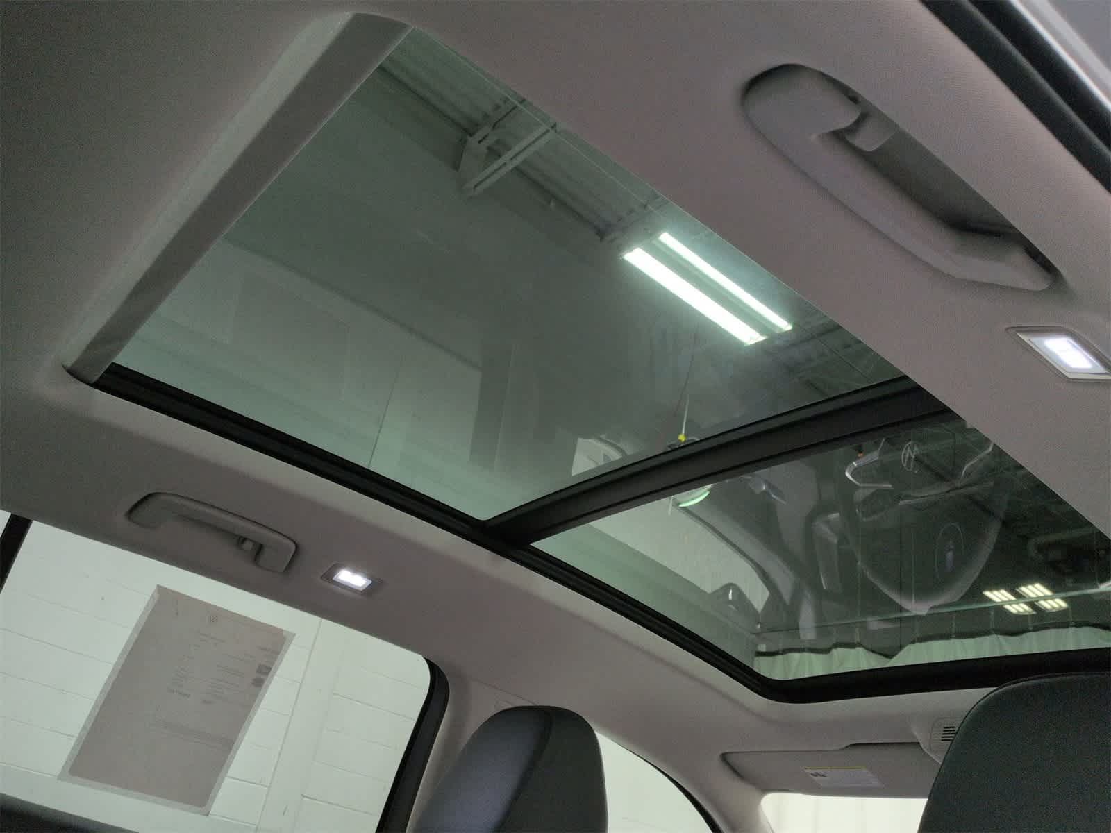 Thumbnail: 2026 Volkswagen Tiguan - 23