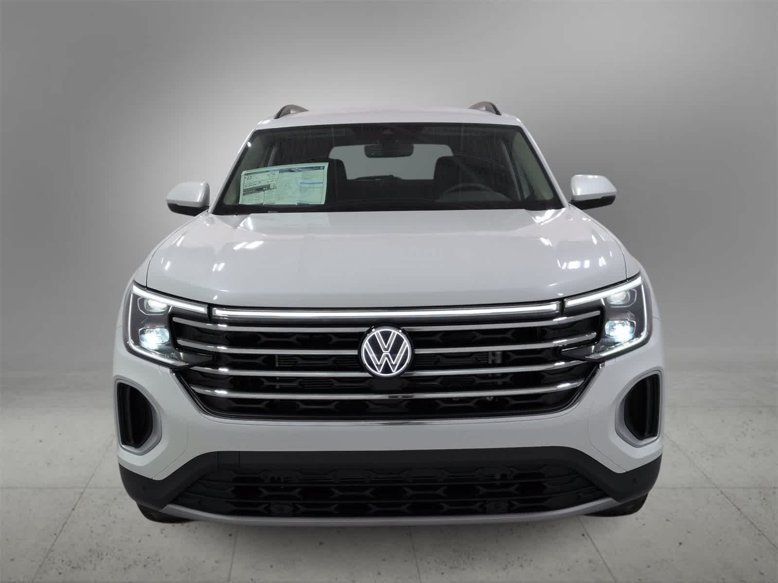 Thumbnail: 2026 Volkswagen Atlas - 3