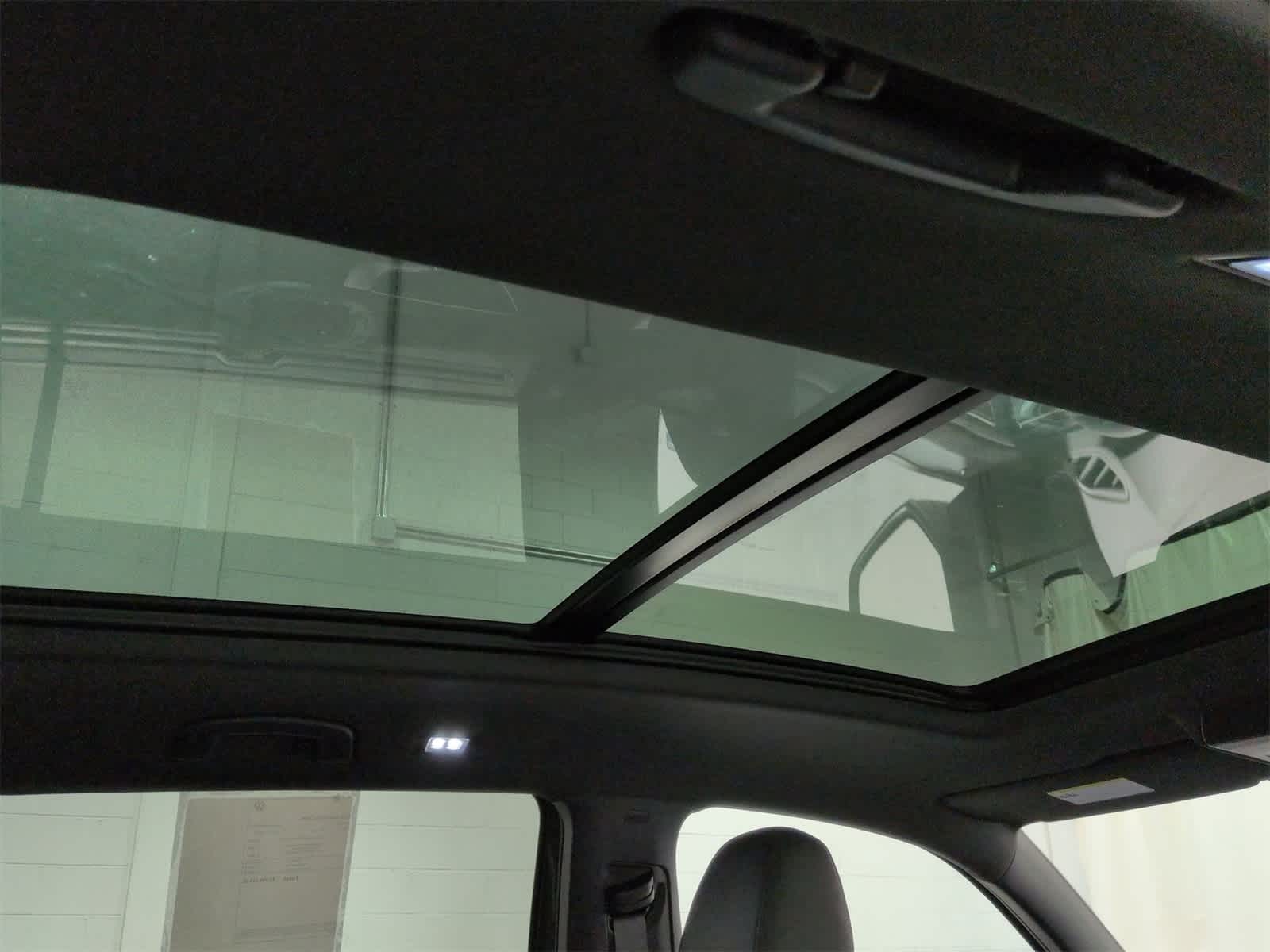 Thumbnail: 2026 Volkswagen Atlas - 23