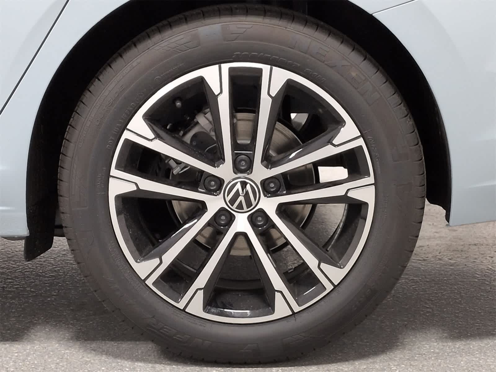 Thumbnail: 2026 Volkswagen Jetta - 14