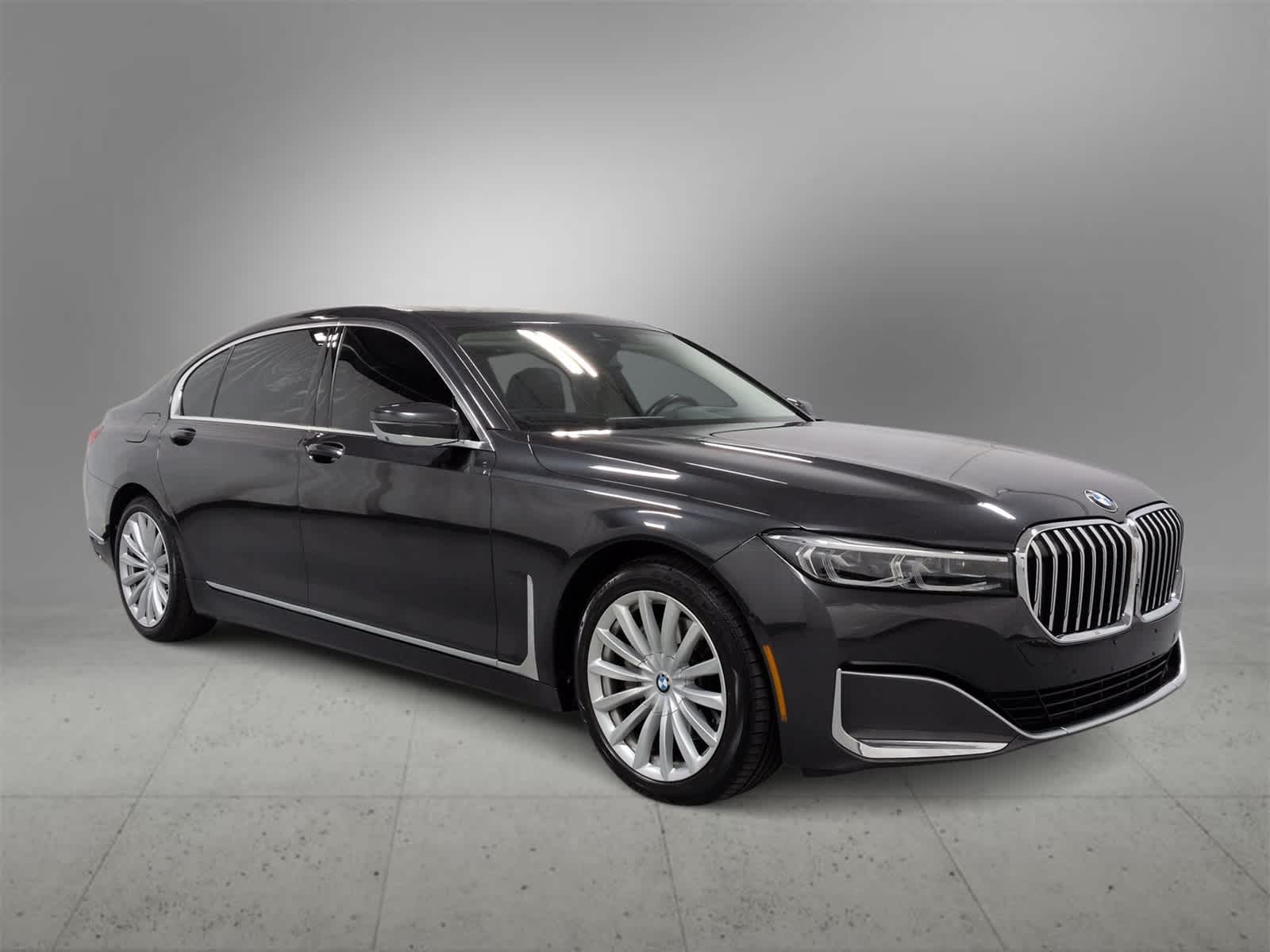 2022 Bmw 740i xDrive photo 2