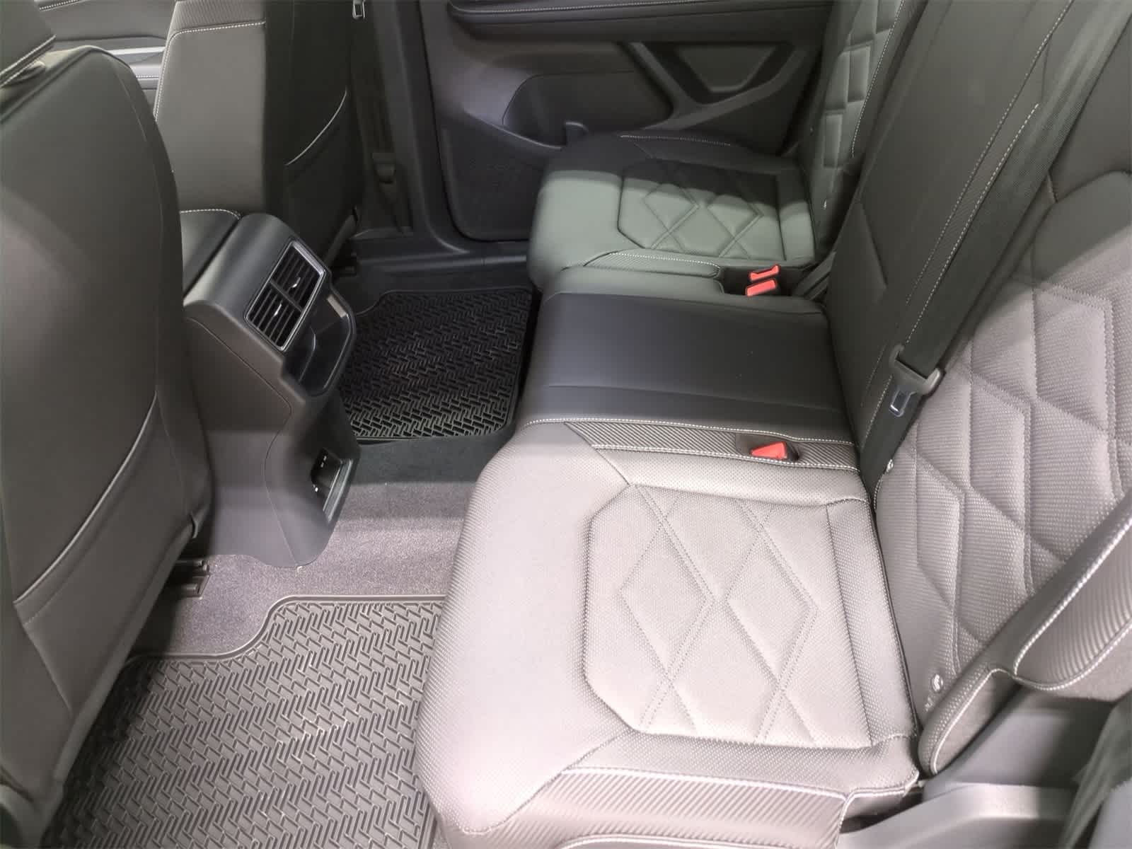 2025 Volkswagen Atlas SE 20