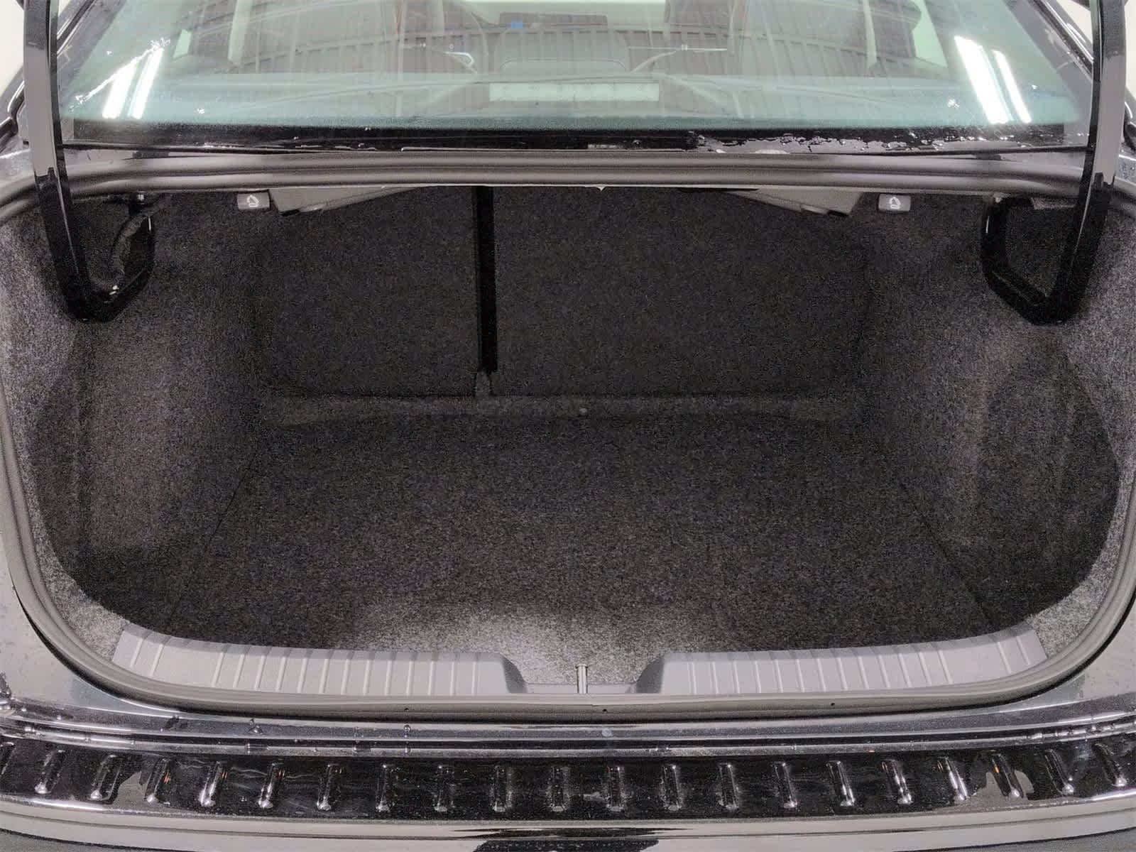 Thumbnail: 2026 Volkswagen Jetta - 37