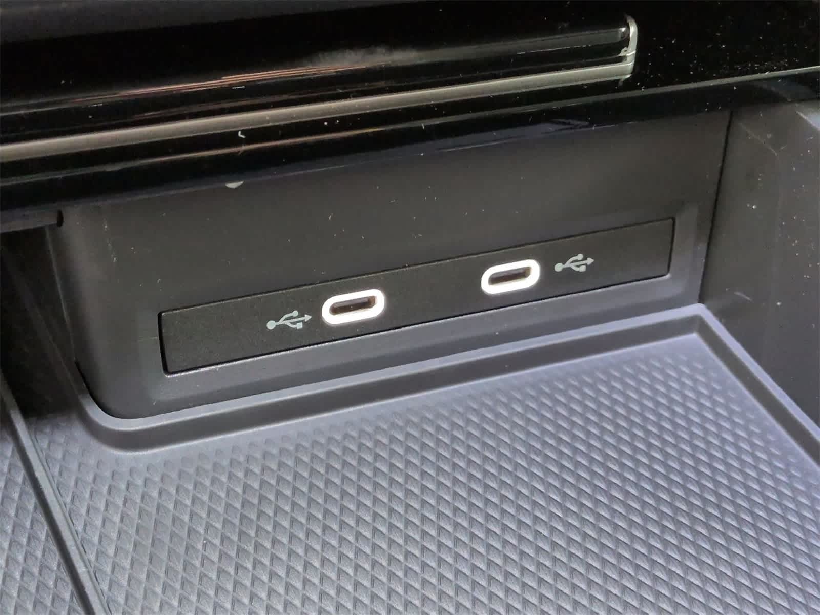 Thumbnail: 2026 Volkswagen Atlas - 32