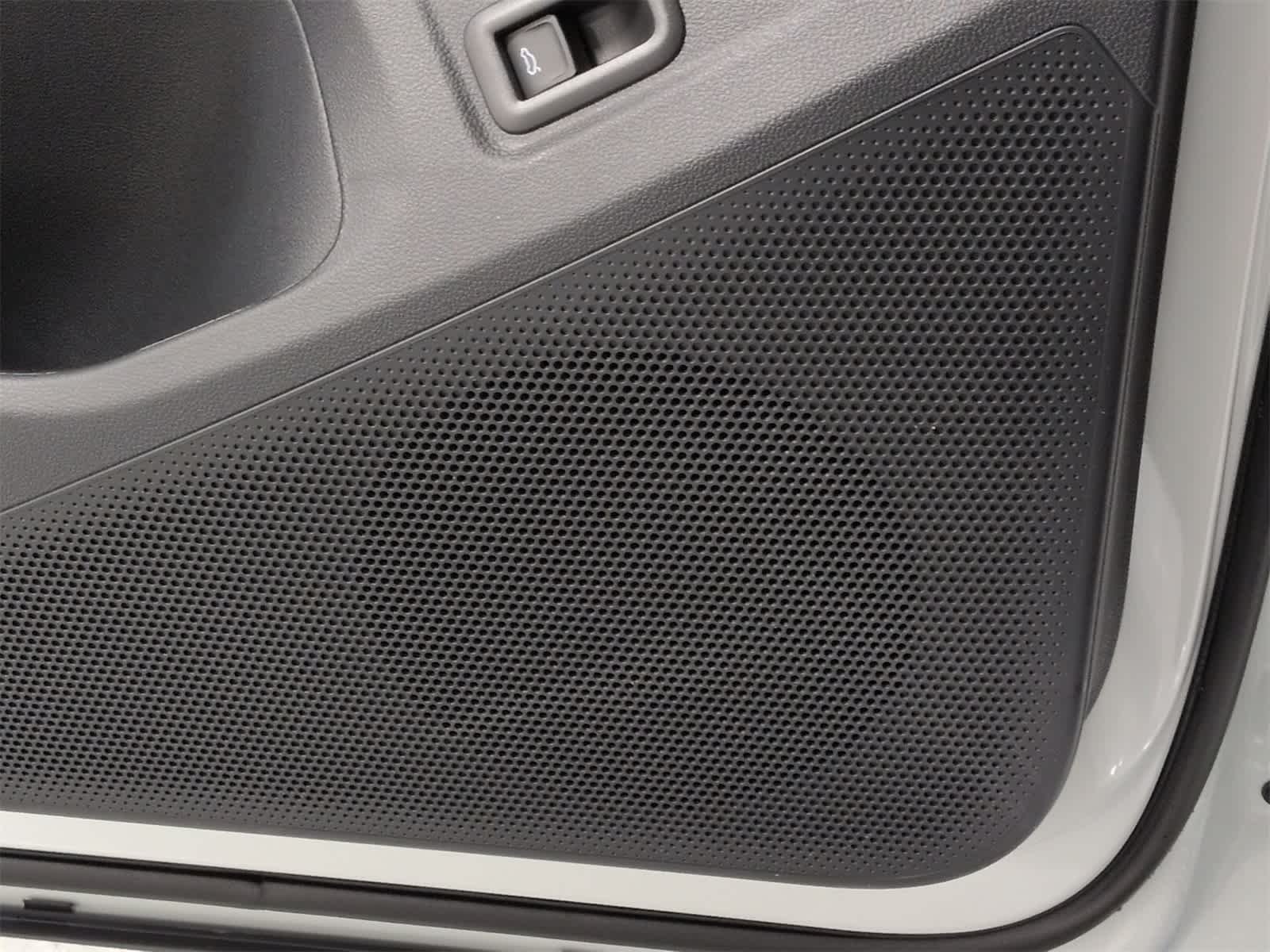 Thumbnail: 2026 Volkswagen Tiguan - 32