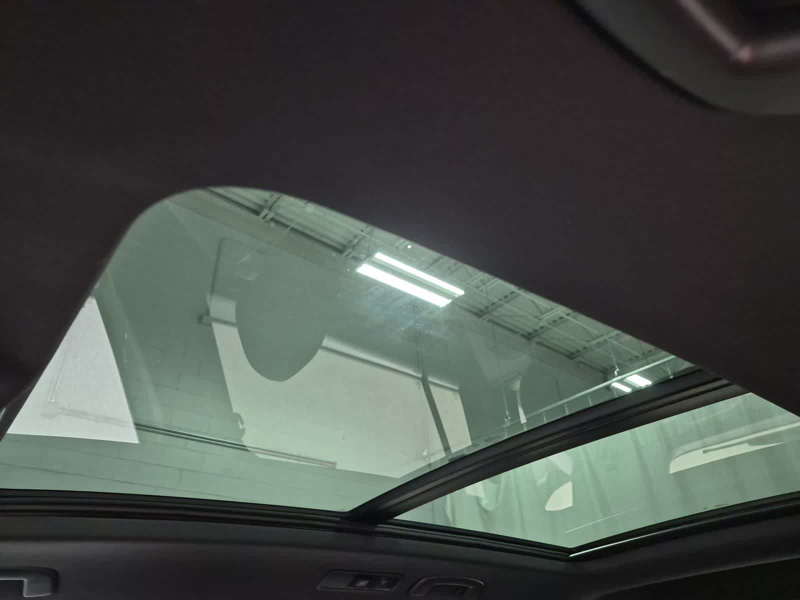 2023 Volkswagen Tiguan SE R-LINE BLACK - Photo 17