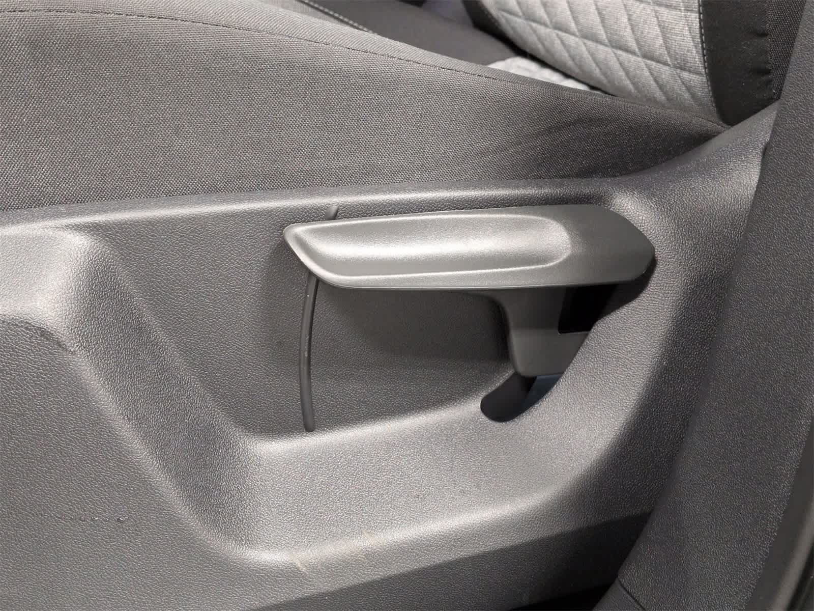 Thumbnail: 2026 Volkswagen Tiguan - 17