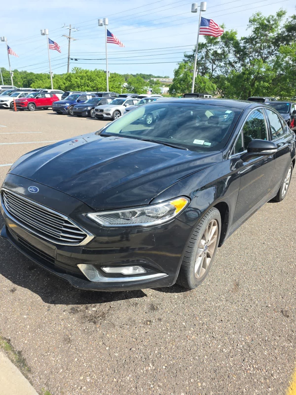 Used 2017 Ford Fusion SE Sedan