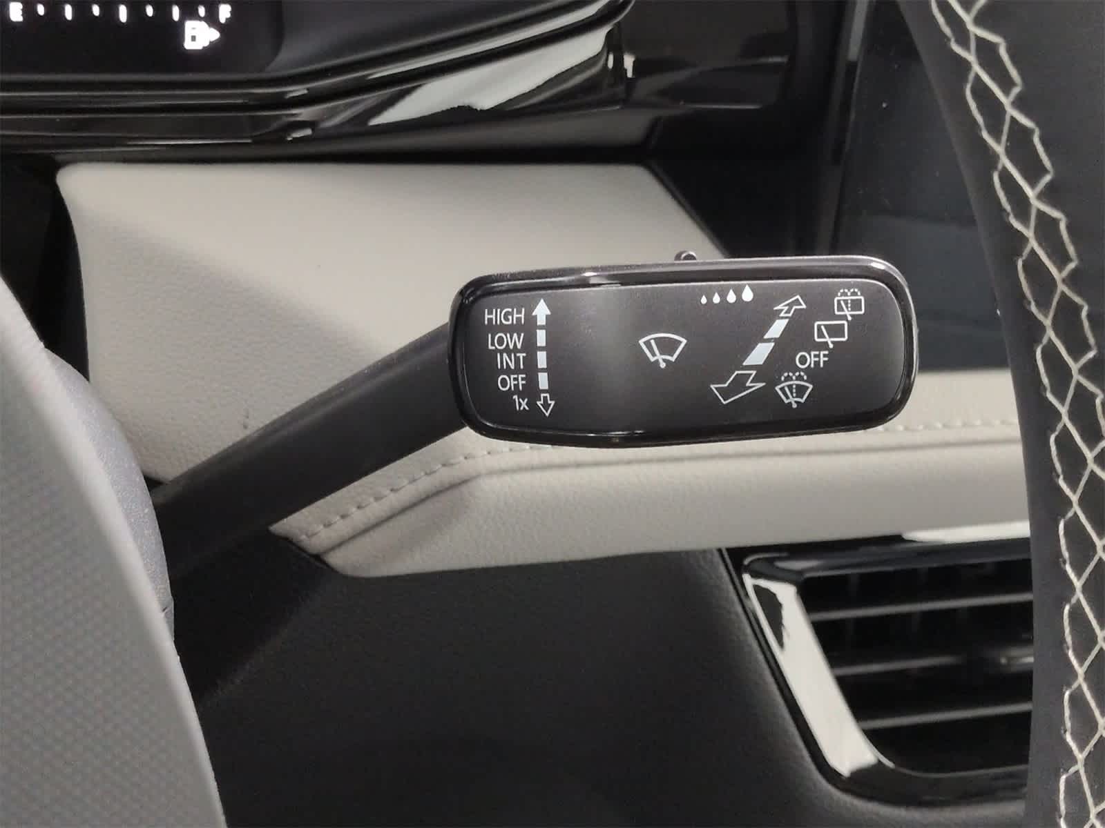 Thumbnail: 2026 Volkswagen Taos - 26