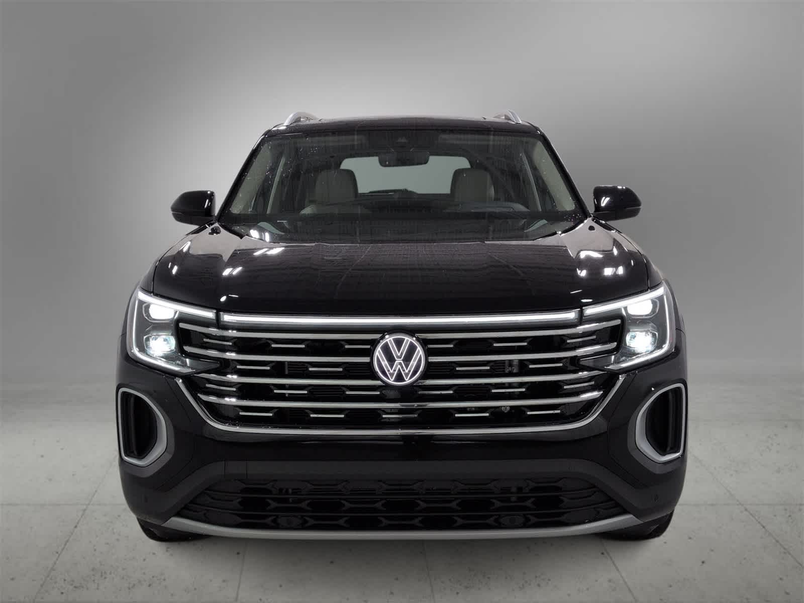 Thumbnail: 2026 Volkswagen Atlas - 3