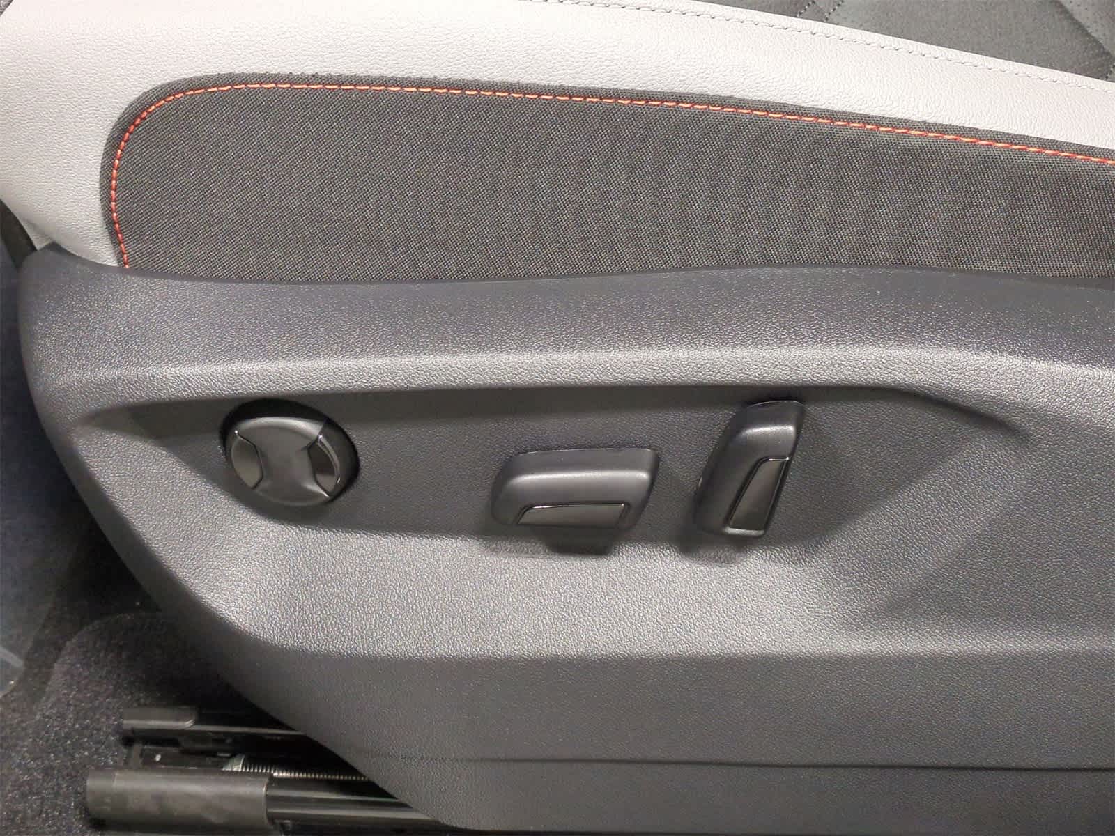 Thumbnail: 2026 Volkswagen Atlas - 18