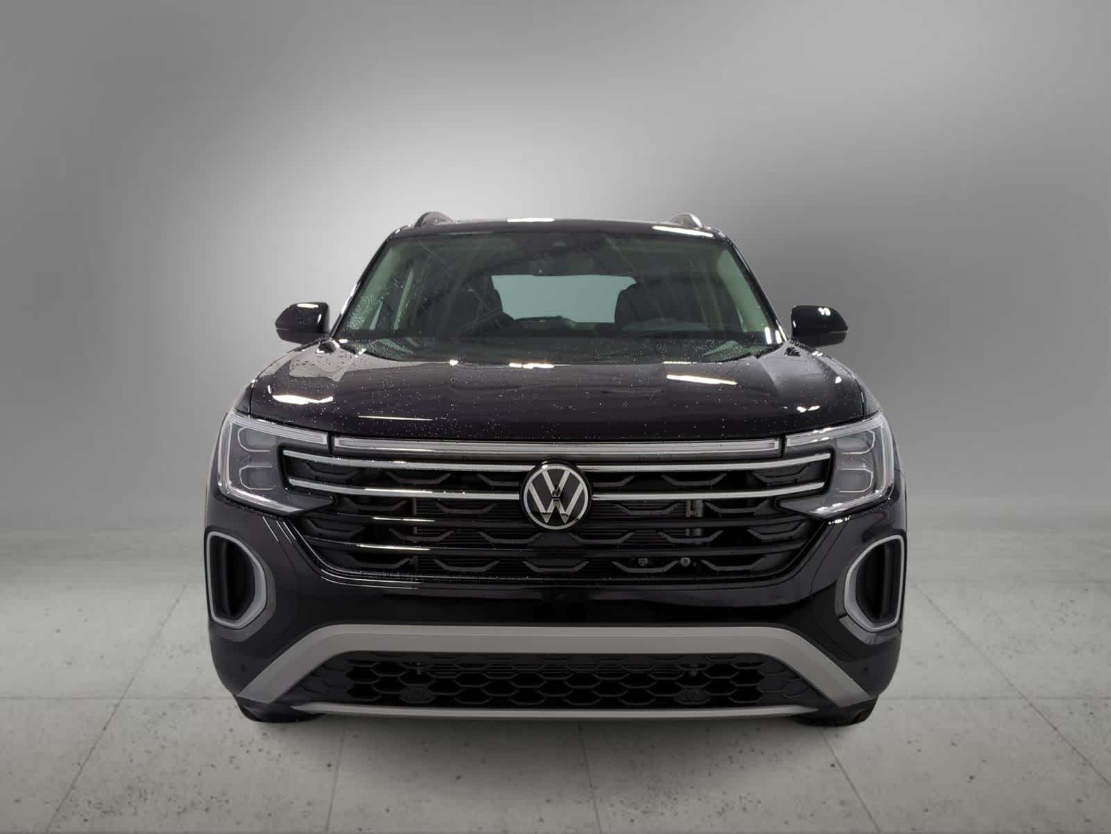 Thumbnail: 2026 Volkswagen Atlas - 3