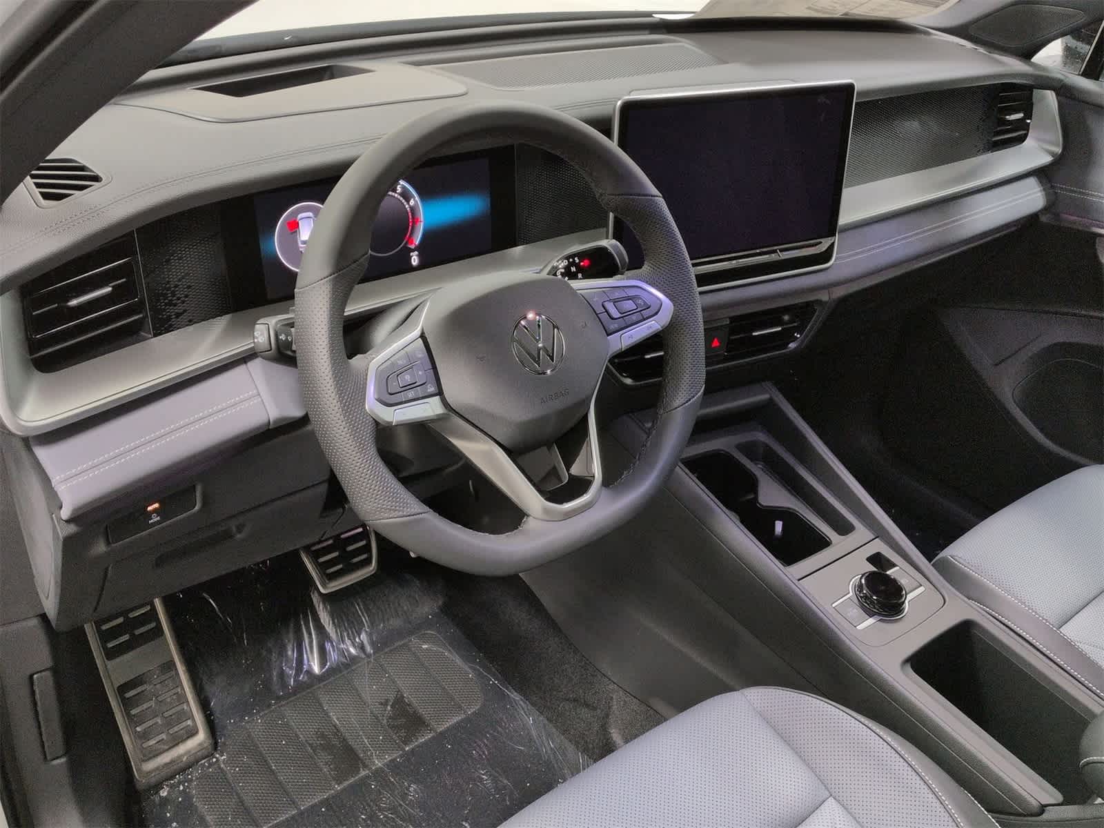 Thumbnail: 2026 Volkswagen Tiguan - 10