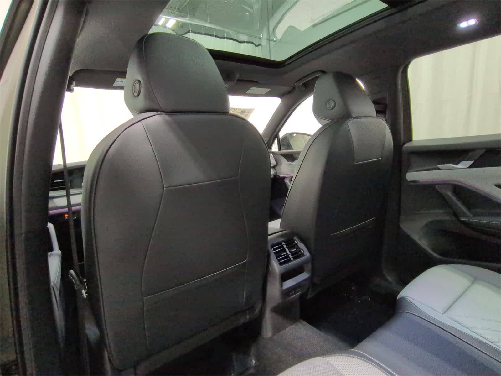 Thumbnail: 2026 Volkswagen Tiguan - 19