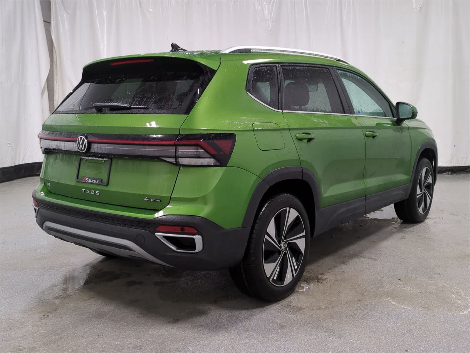 Thumbnail: 2026 Volkswagen Taos - 14