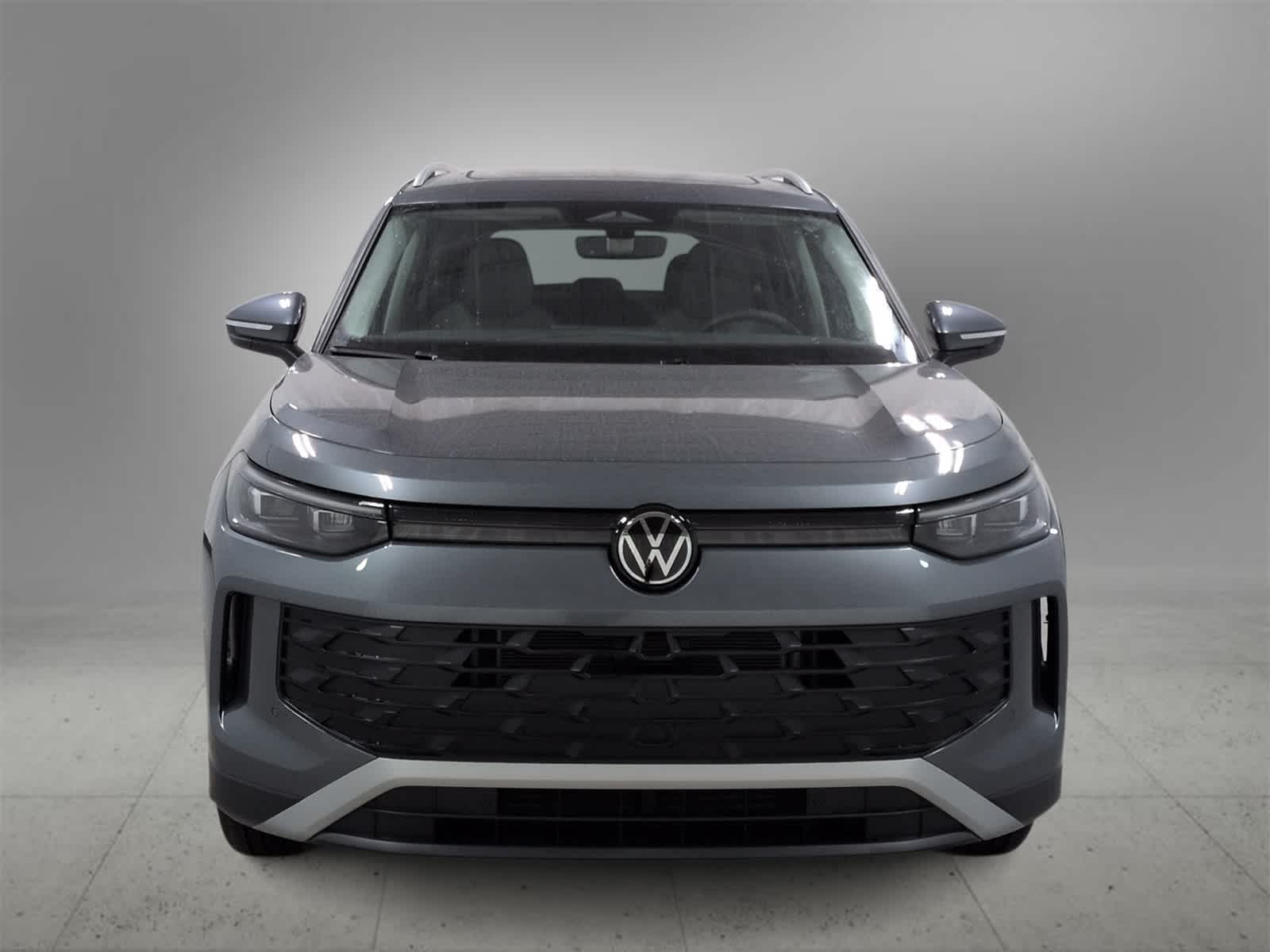 Thumbnail: 2026 Volkswagen Tiguan - 3