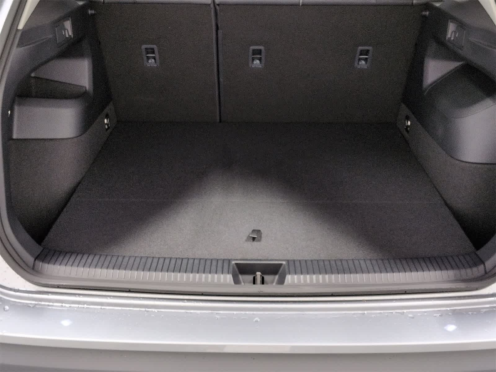 Thumbnail: 2026 Volkswagen Tiguan - 36