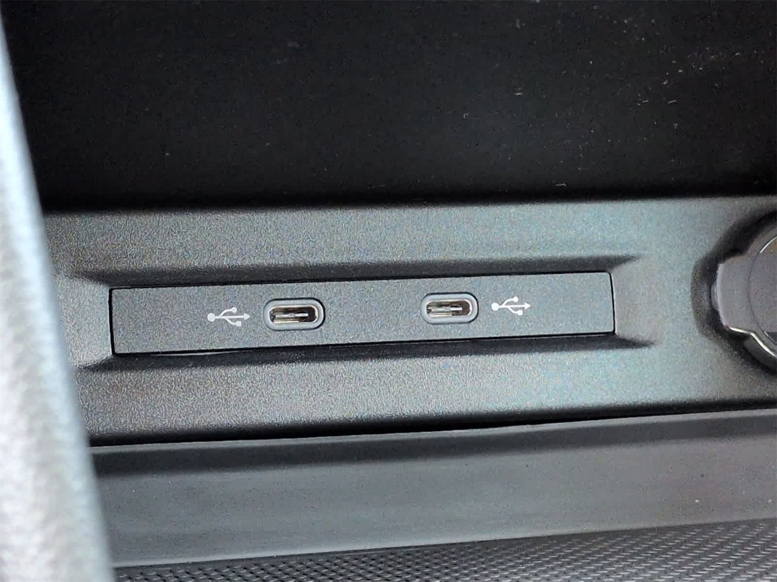 Thumbnail: 2025 Volkswagen Taos - 30