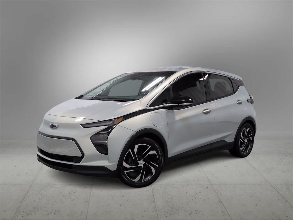 Used 2022 Chevrolet Bolt EV 2LT Hatchback