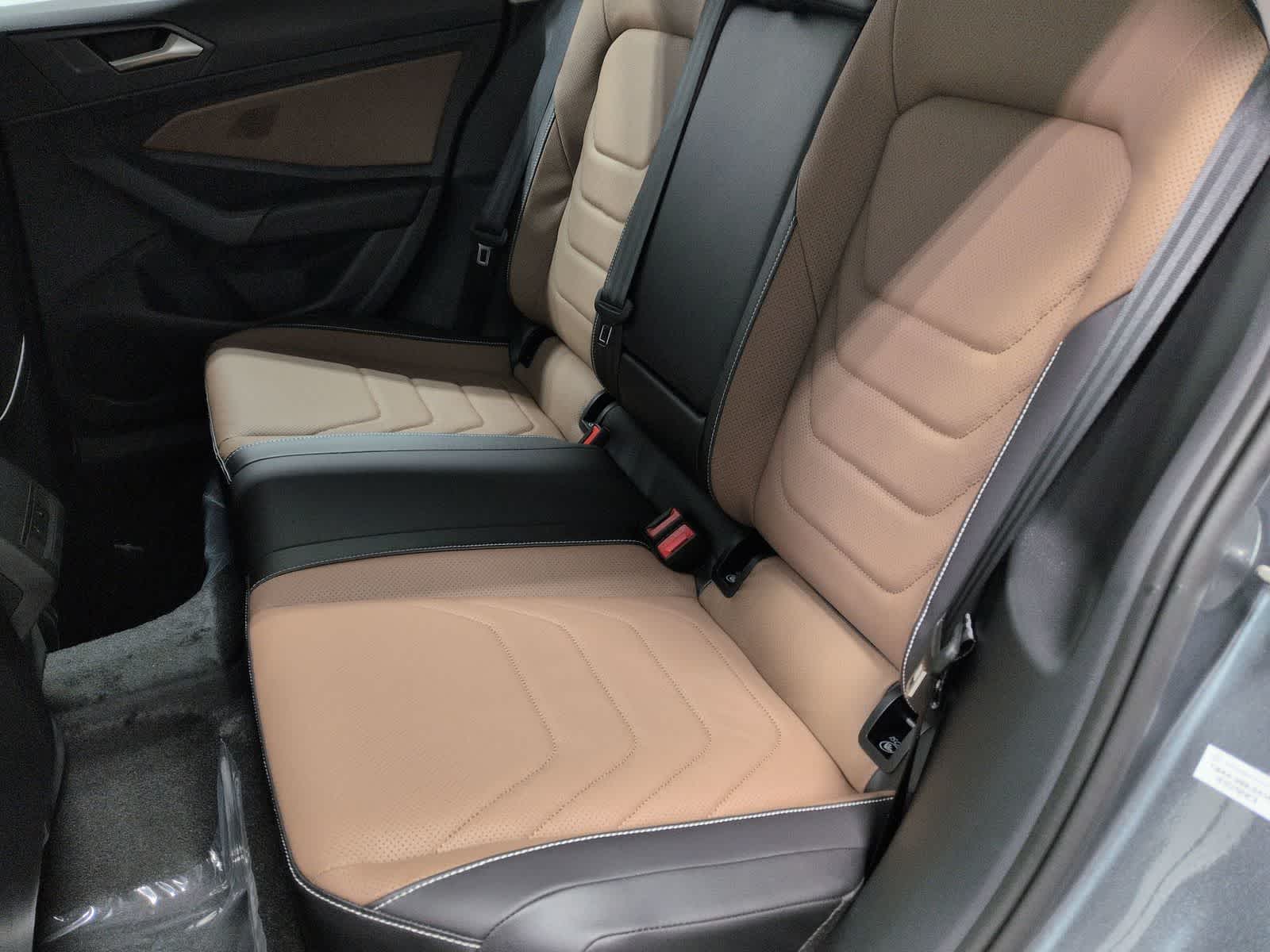 2026 Volkswagen Jetta SEL - Photo 21