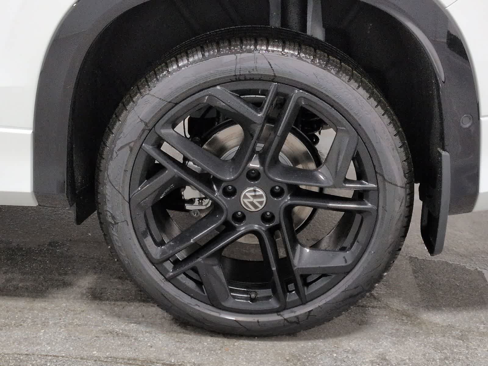 2026 Volkswagen Tiguan SE R-LINE BLACK - Photo 14