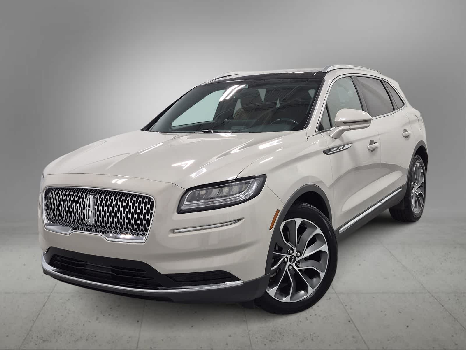 2022 Lincoln Nautilus Reserve AWD's photo