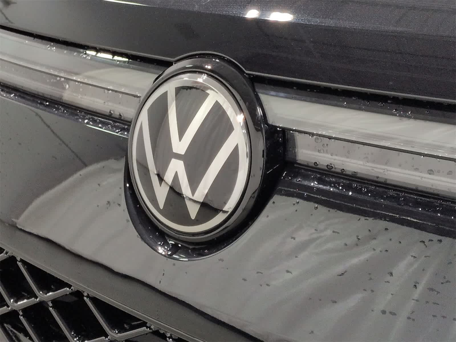 Thumbnail: 2026 Volkswagen Tiguan - 13