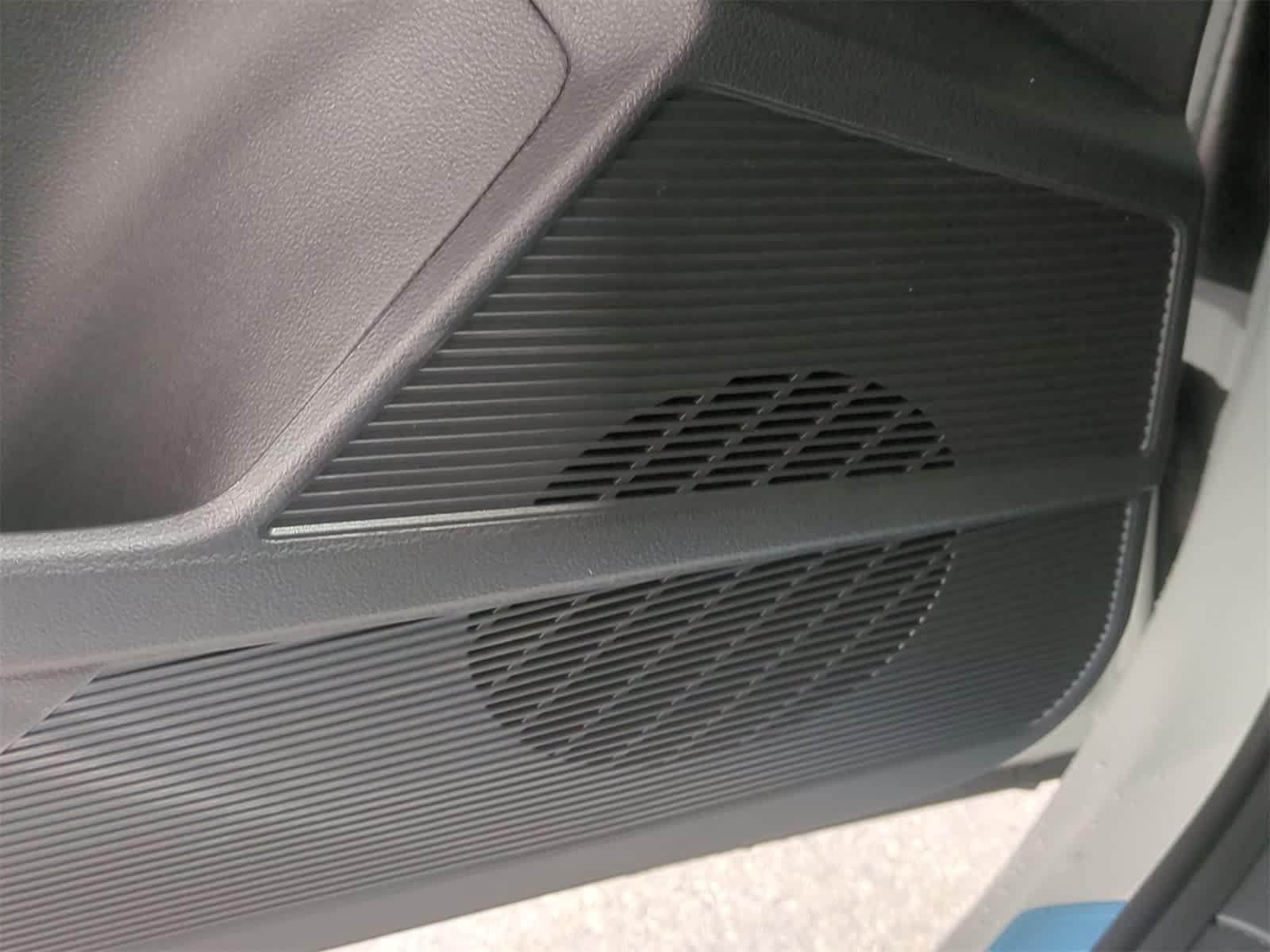 Thumbnail: 2025 Volkswagen Taos - 33