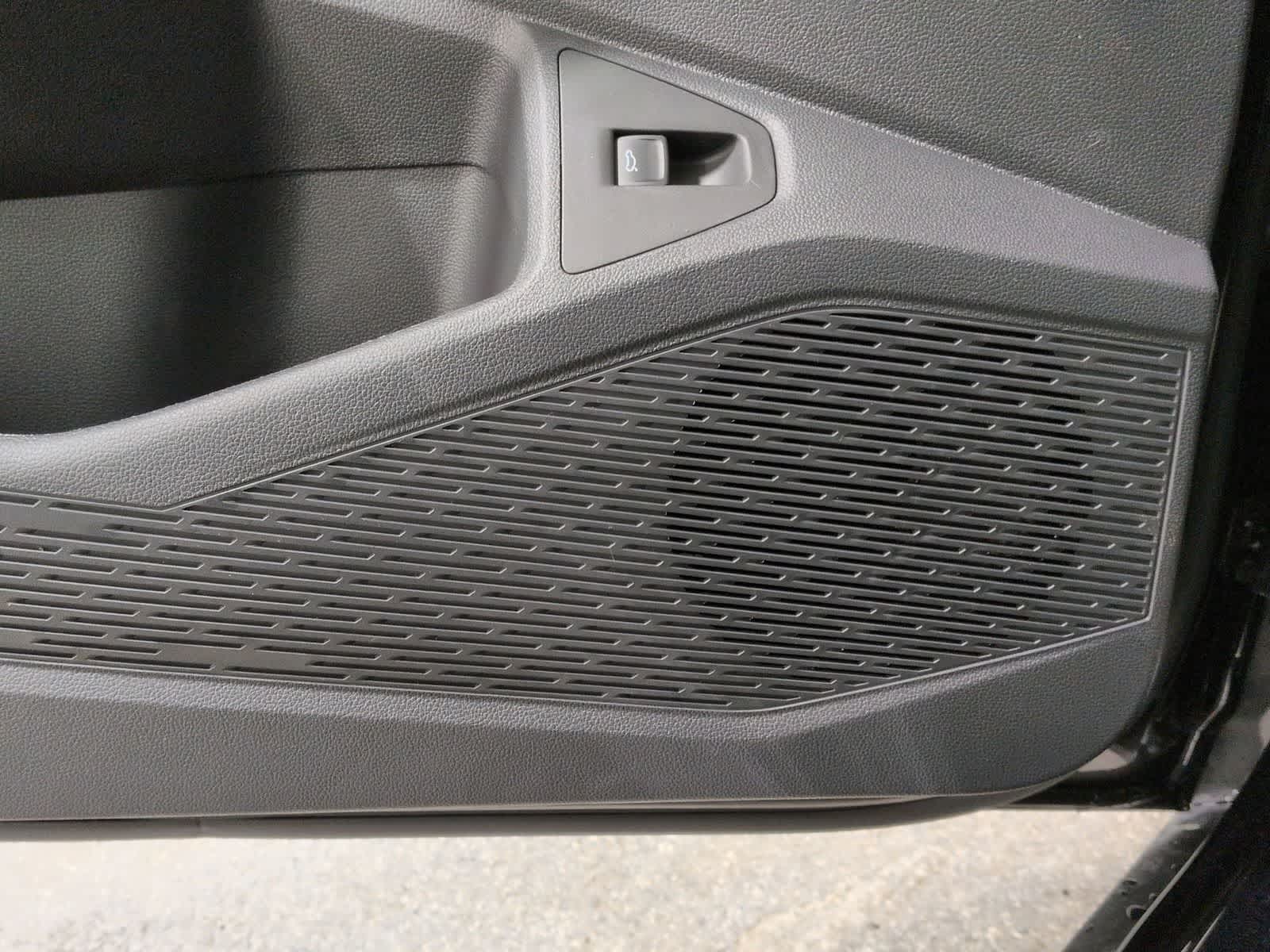 2026 Volkswagen Jetta SEL - Photo 33
