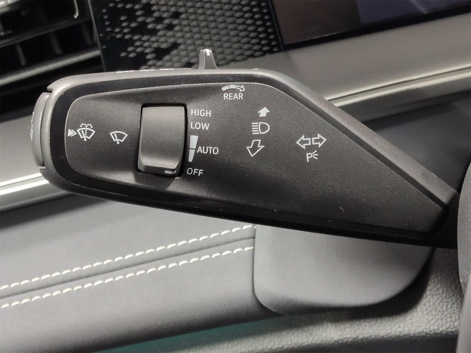 Thumbnail: 2026 Volkswagen Tiguan - 28