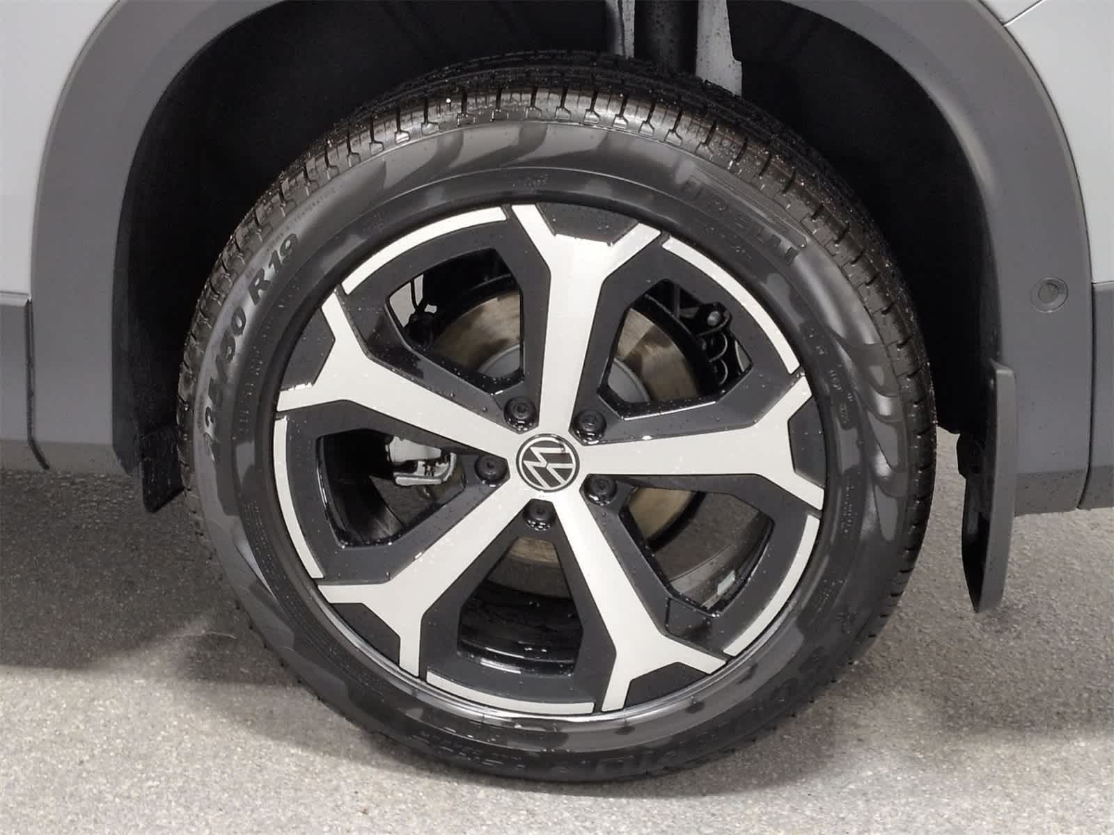 Thumbnail: 2026 Volkswagen Tiguan - 14