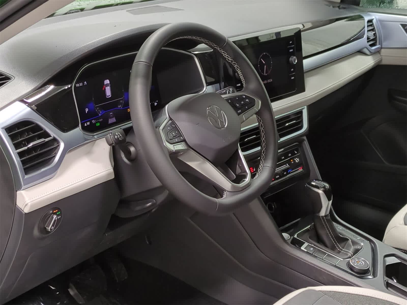 Thumbnail: 2026 Volkswagen Taos - 10