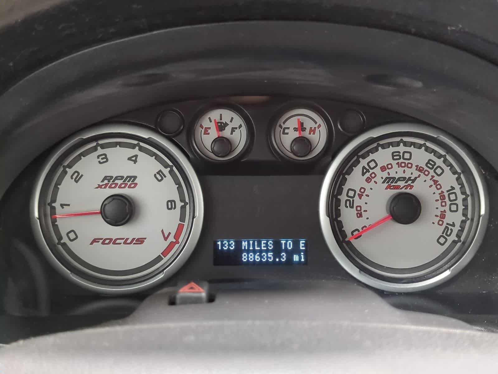 Thumbnail: 2011 Ford Focus - 26