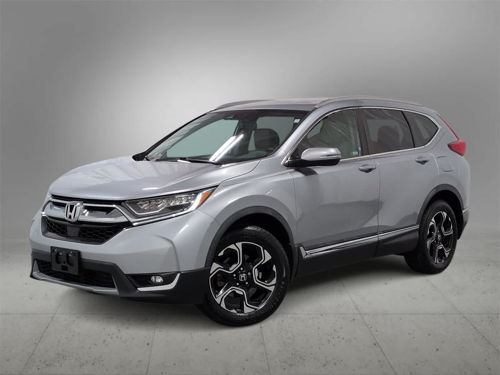 2018 Honda CR-V Touring's photo