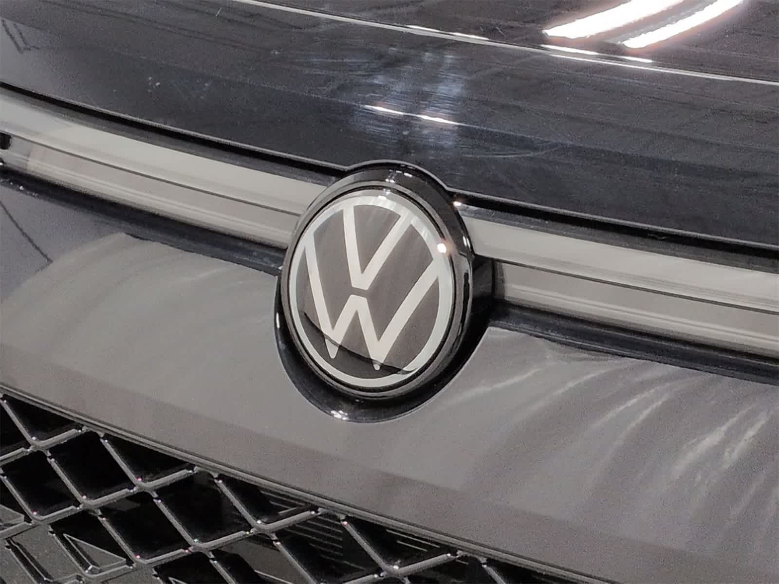 Thumbnail: 2026 Volkswagen Tiguan - 12