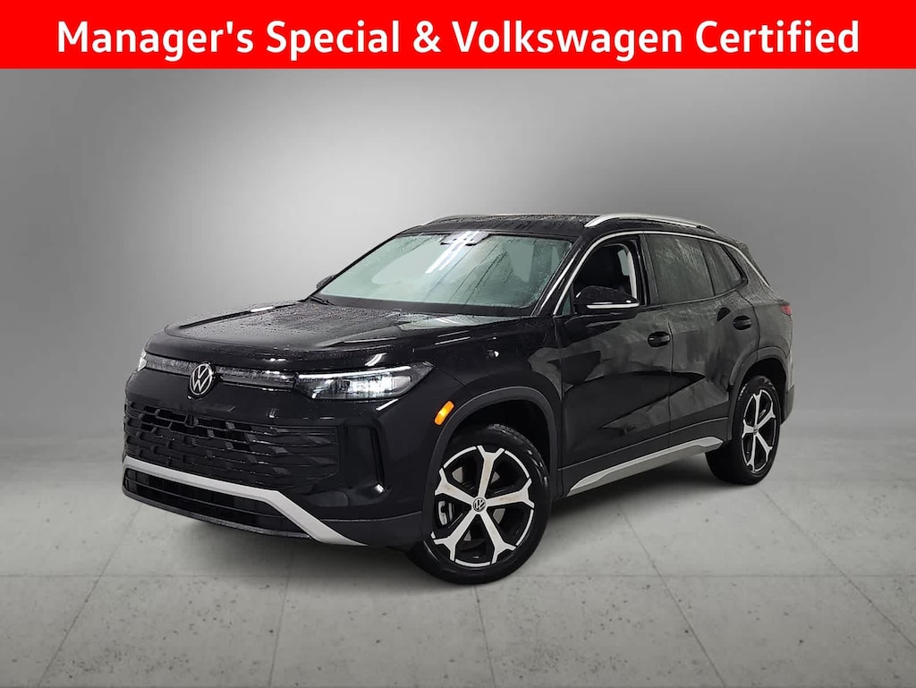 Certified 2025 Volkswagen Tiguan 2.0T SE SUV
