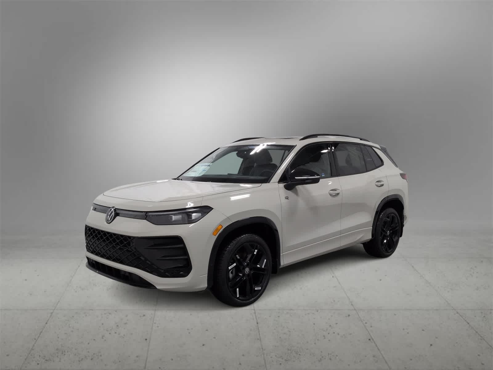 Thumbnail: 2026 Volkswagen Tiguan - 4