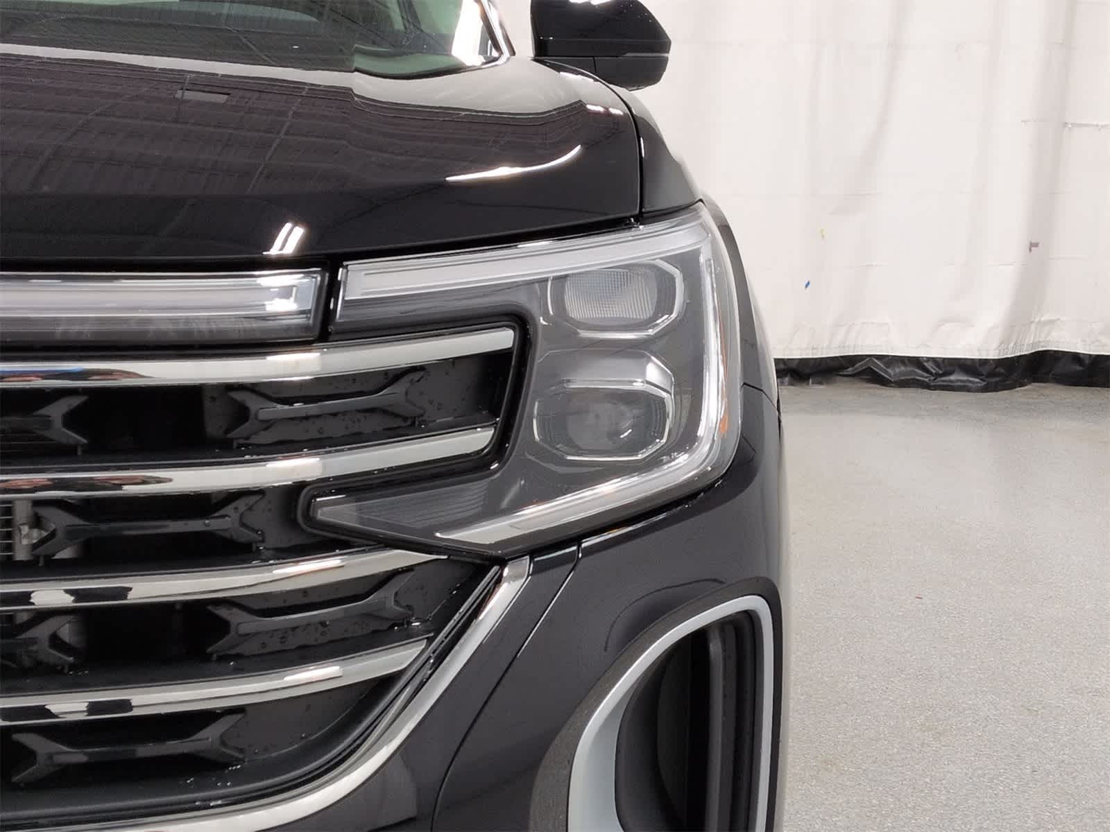 Thumbnail: 2026 Volkswagen Atlas - 11