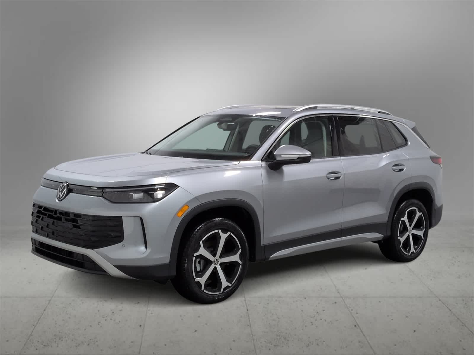 Thumbnail: 2026 Volkswagen Tiguan - 4