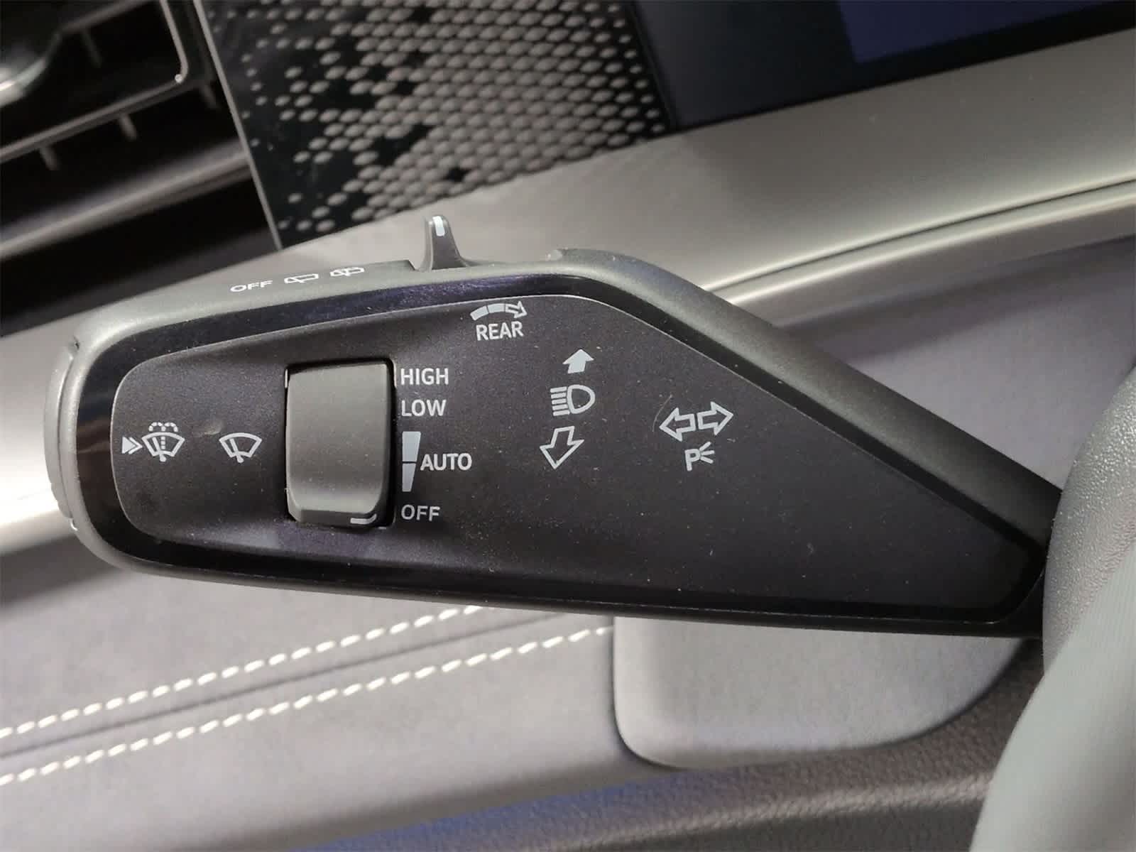 Thumbnail: 2026 Volkswagen Tiguan - 28