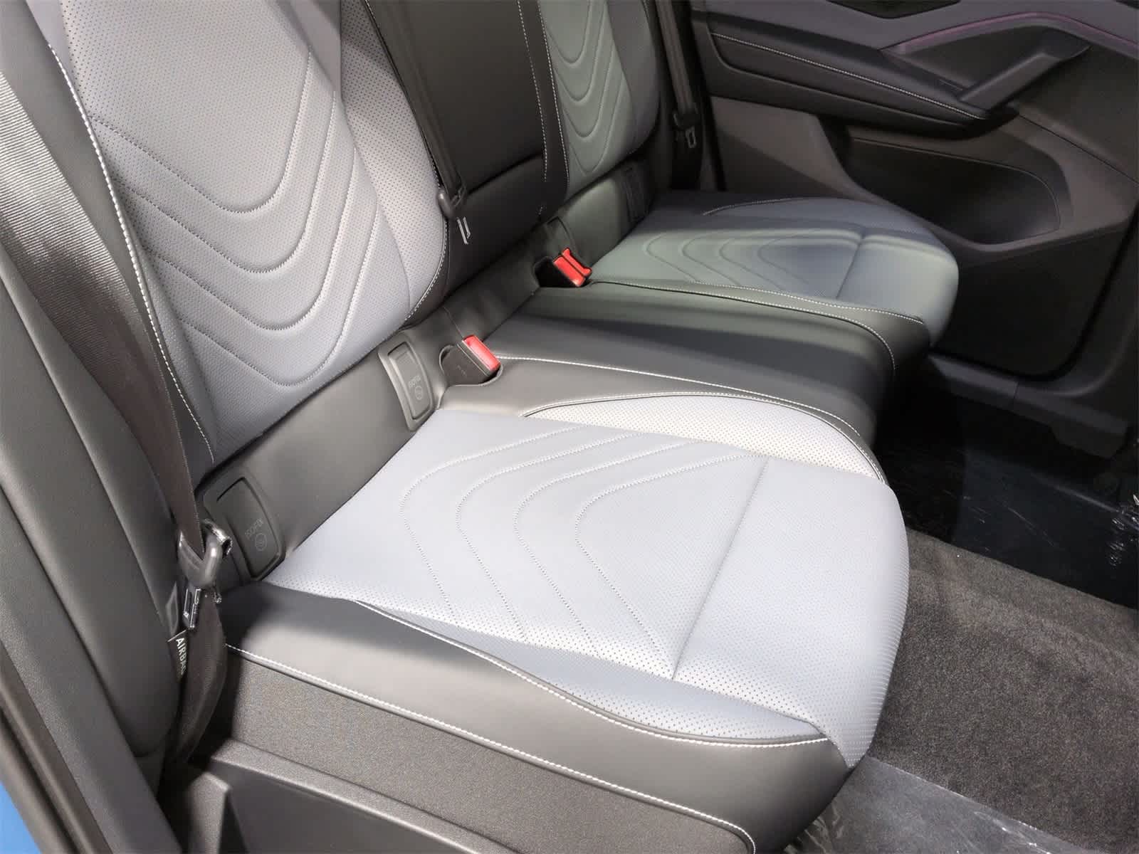 Thumbnail: 2026 Volkswagen Tiguan - 21