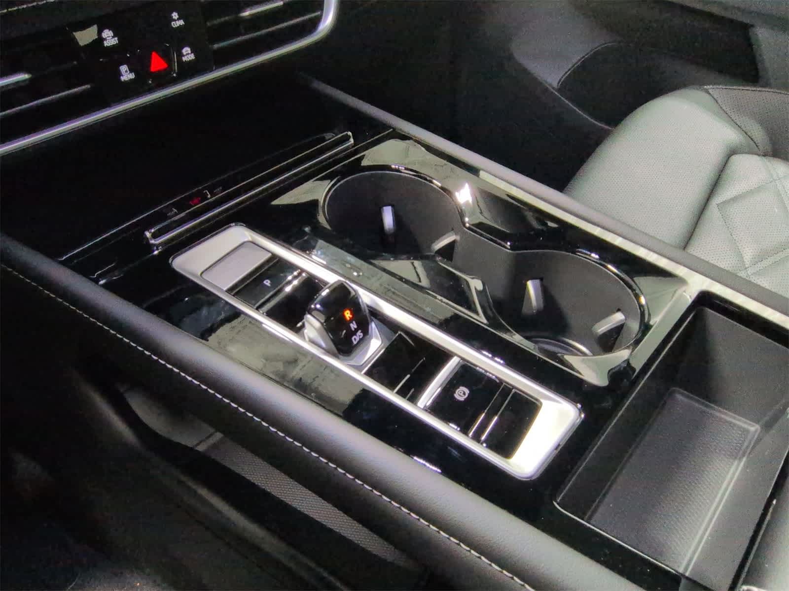 Thumbnail: 2026 Volkswagen Atlas - 33