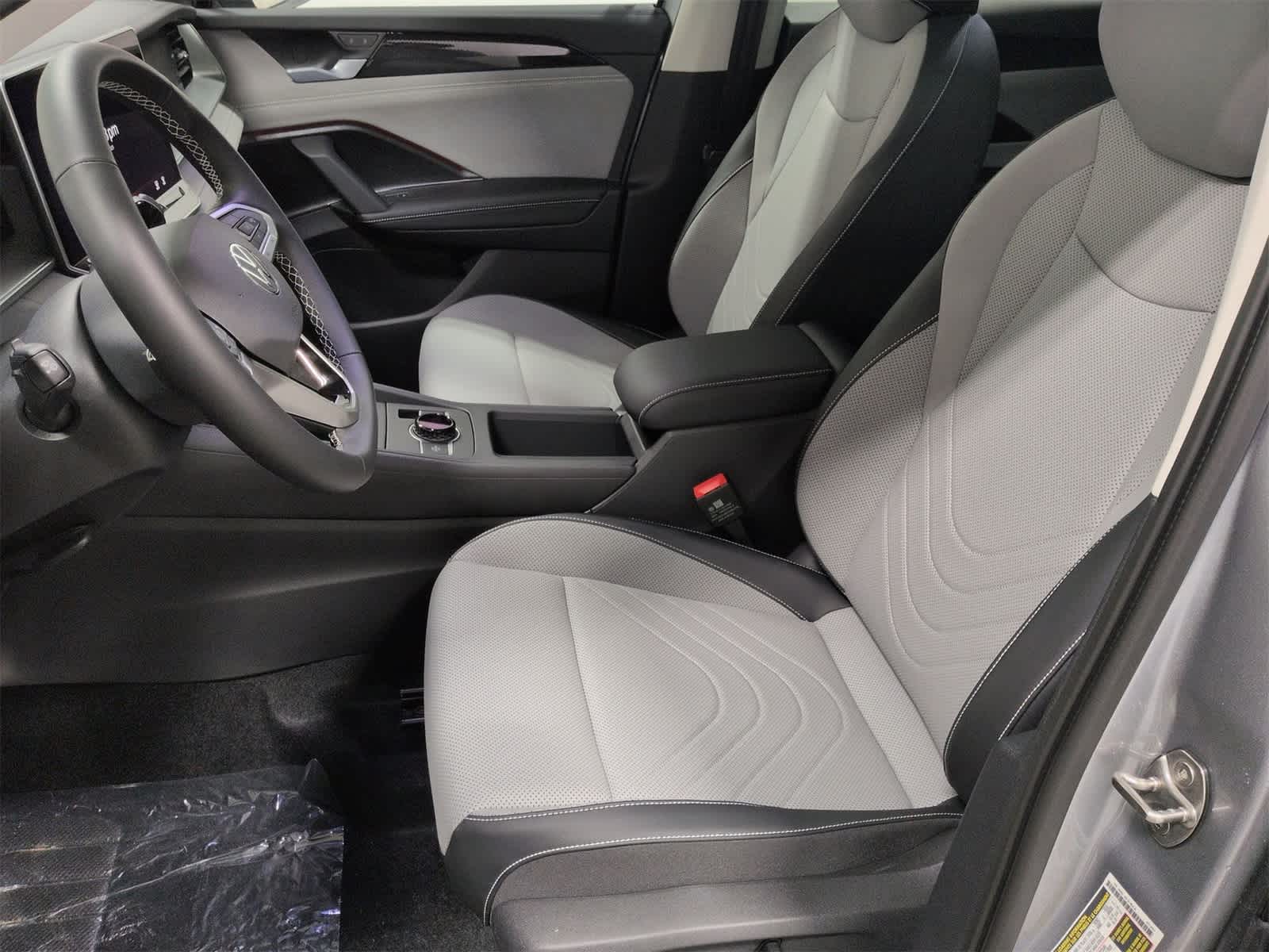 Thumbnail: 2026 Volkswagen Tiguan - 17