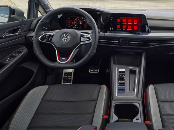 2022 Volkswagen Golf GTI Interior