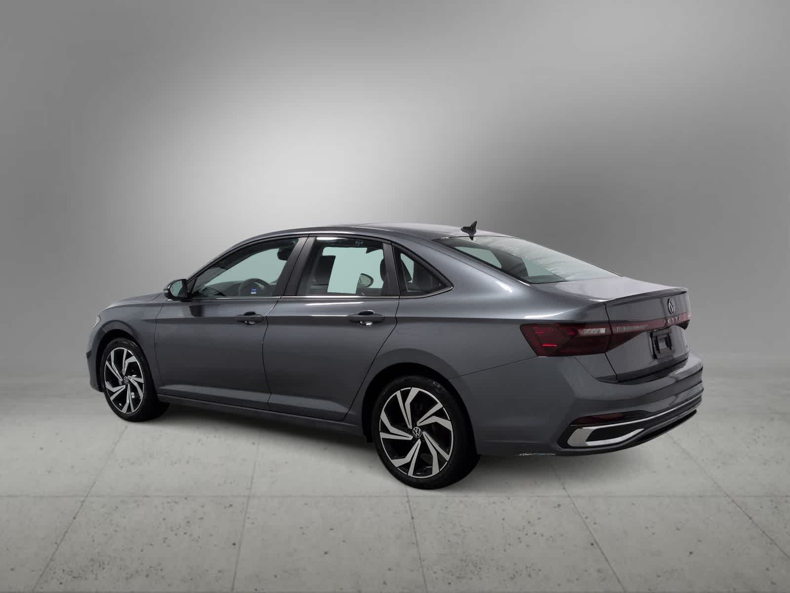 2026 Volkswagen Jetta SEL - Photo 6