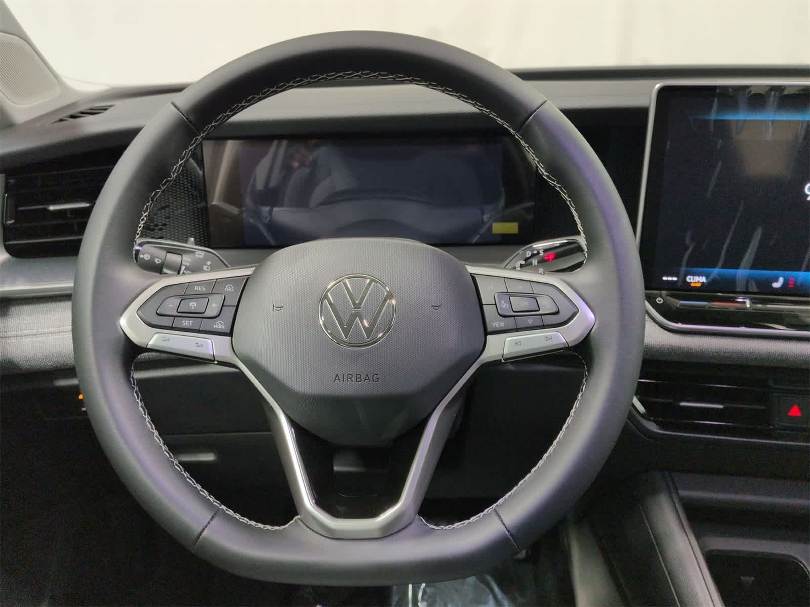 Thumbnail: 2026 Volkswagen Tiguan - 23