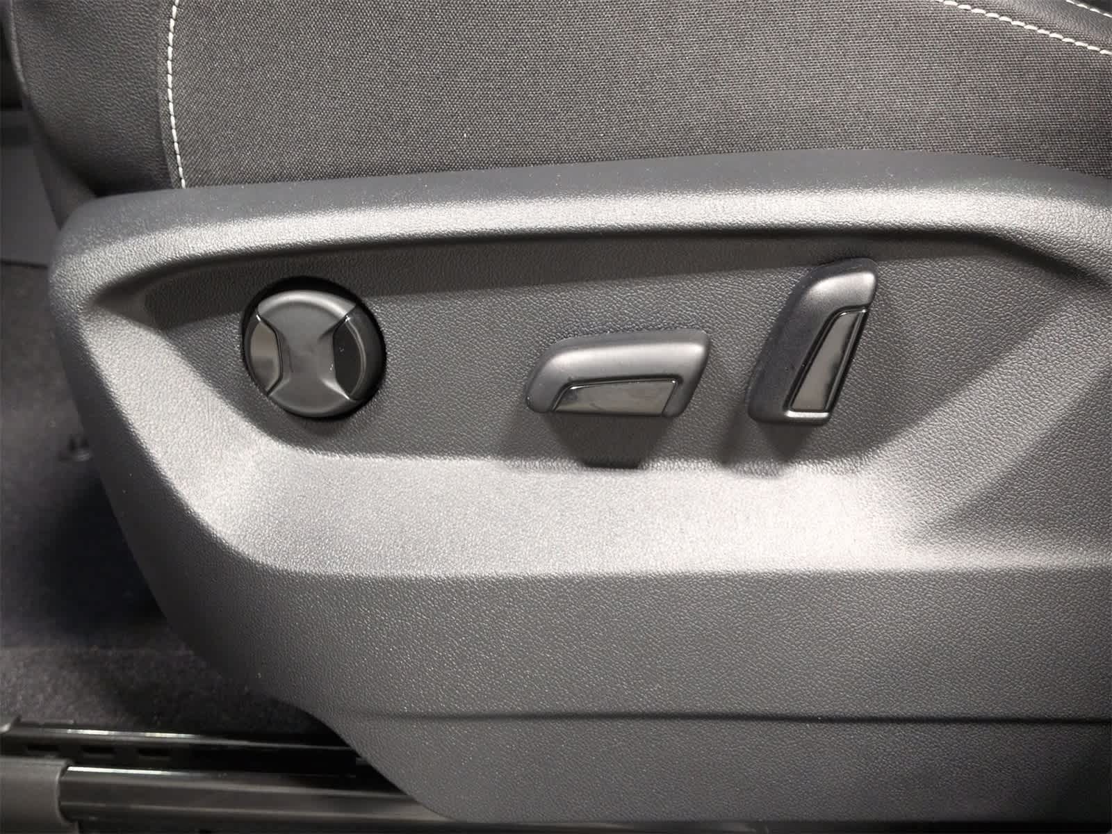 Thumbnail: 2026 Volkswagen Atlas - 18