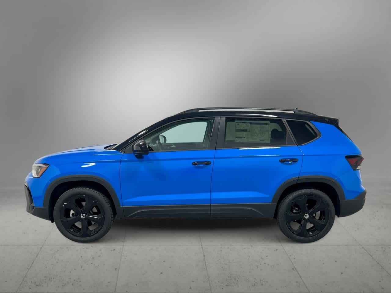 Thumbnail: 2025 Volkswagen Taos - 5