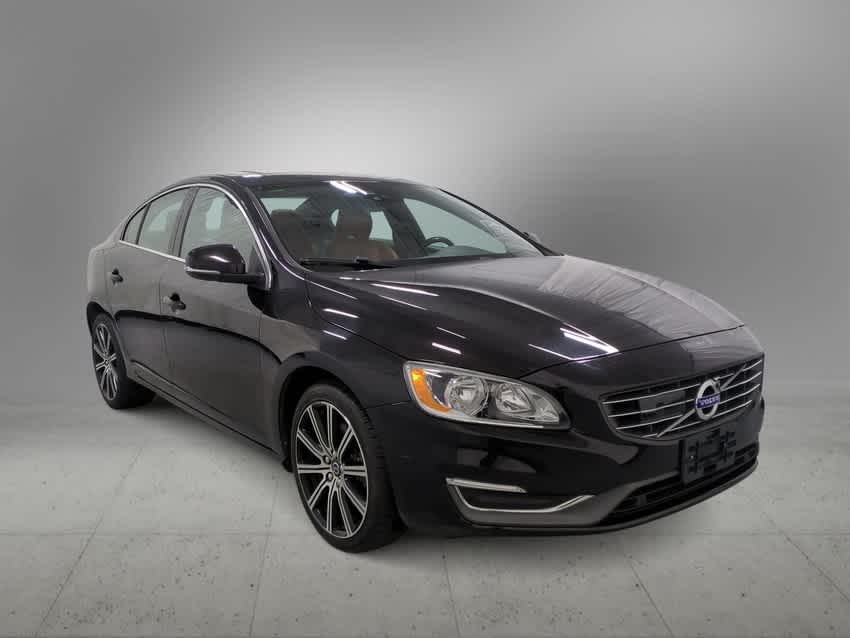 Used 2015 Volvo S60 T6 with VIN YV149MFK0F2354339 for sale in Farmington, MI