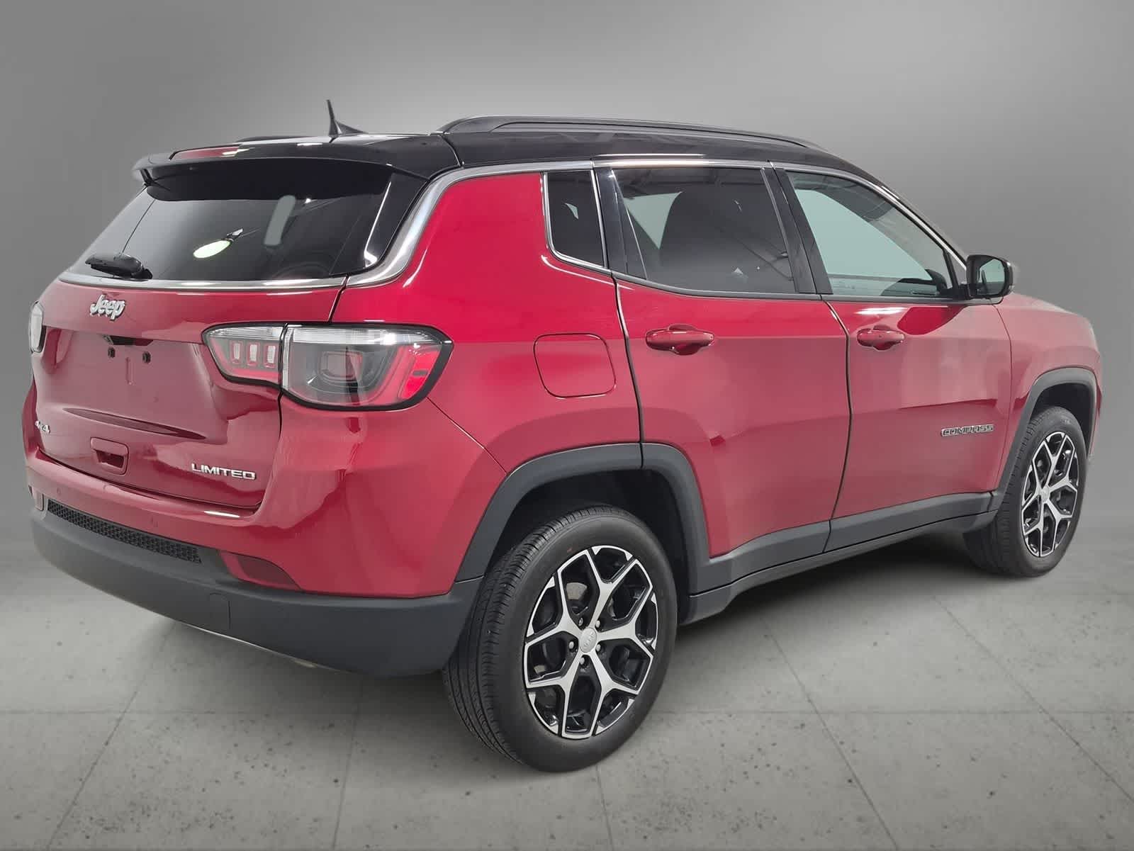 Thumbnail: 2024 Jeep Compass - 8